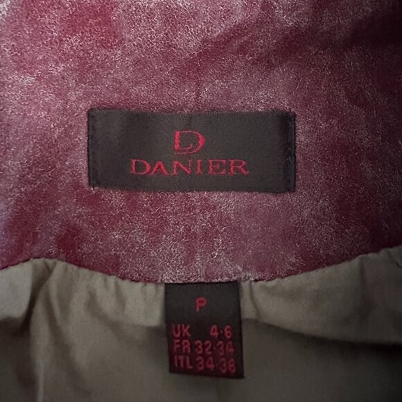 Womens Danier Leather Jacket - Picture 3 of 3